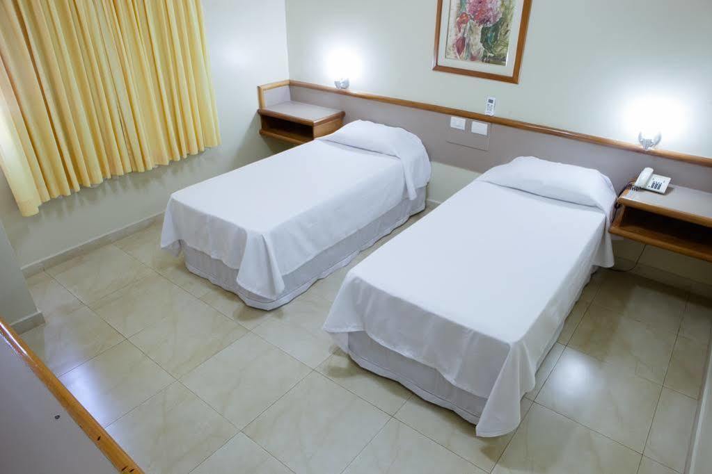 Jva Fenix Hotel Uberlândia Exterior foto
